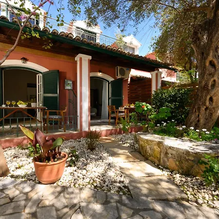 Pieros Tsimis Apartment *