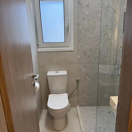 Pieros Tsimis Apartament