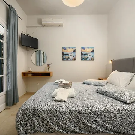 Pieros Tsimis アパート *