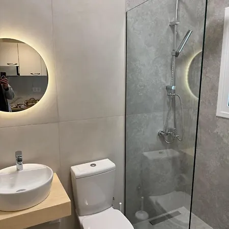 Pieros Tsimis * パレオカストリッツア