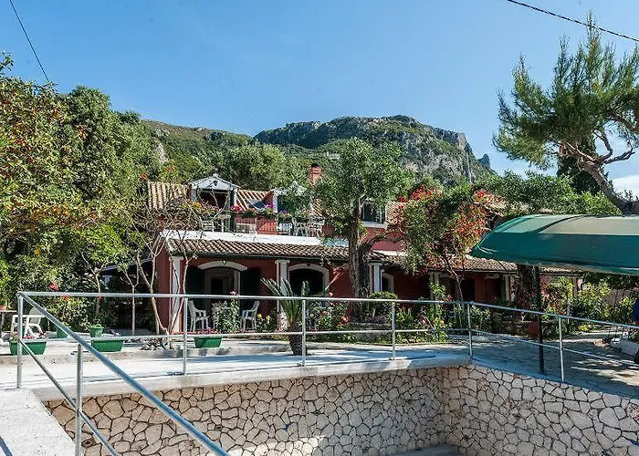 Pieros Tsimis Apartman Paleokasztríca