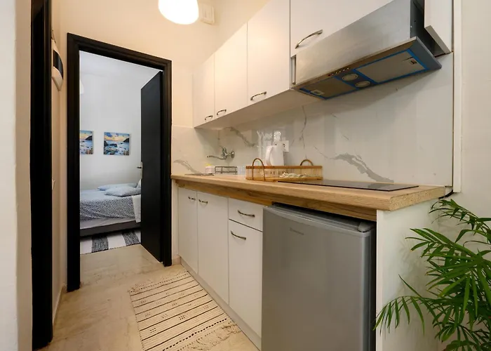 Pieros Tsimis Apartman Paleokasztríca