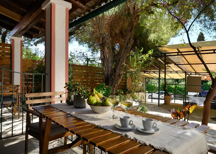 Pieros Tsimis Apartman