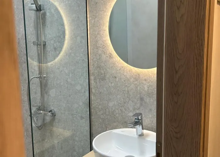 Pieros Tsimis * Paleokasztríca